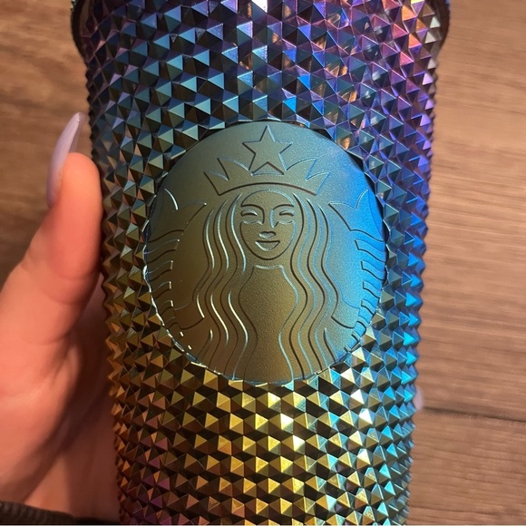 - NWT RARE oil slick studded iridescent grande Starbucks tumbler - Picture 2 of 5